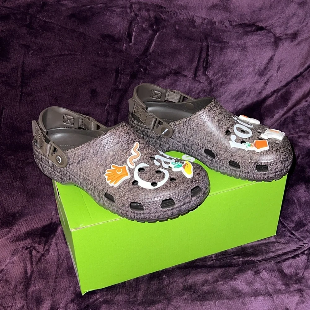 CARROTS CLASSIC CLOG CROCS/ espresso - Picture 4 of 8